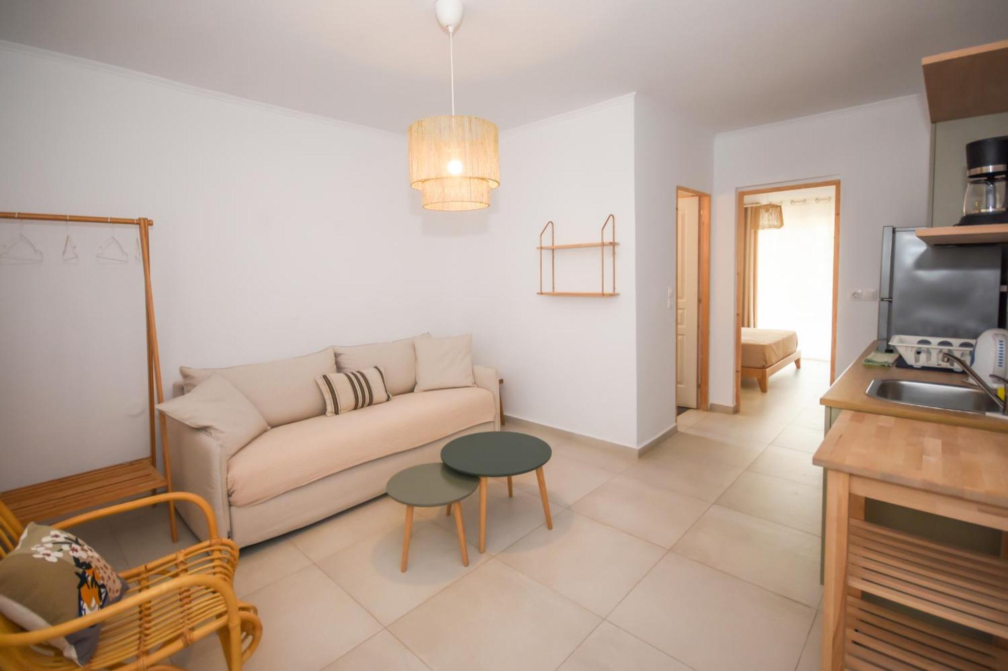 Elia Apartments Фаласарна Экстерьер фото